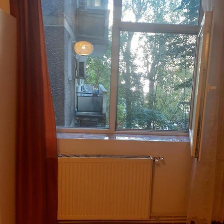 Happy Central Bucharest Acomodation Apartment Luaran gambar